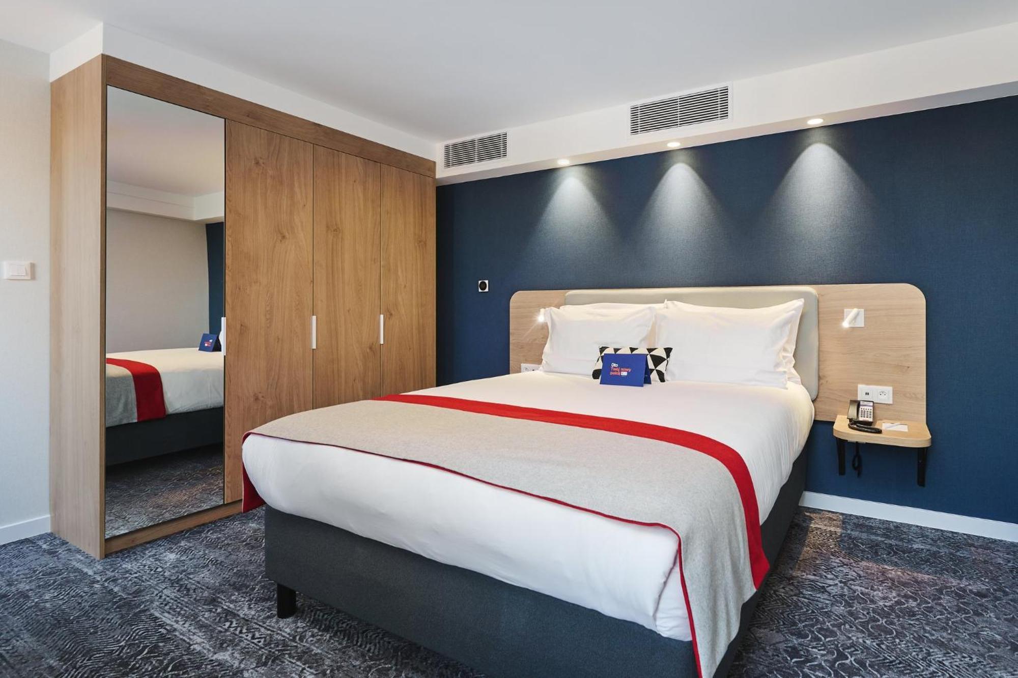 Holiday Inn Express Lublin By Ihg Exterior photo
